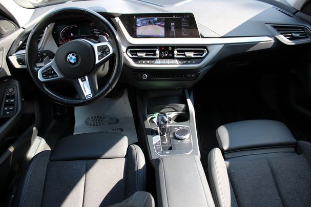 BMW 118d 110 kW image number 16