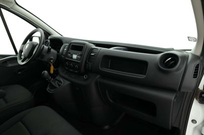 Car image 31