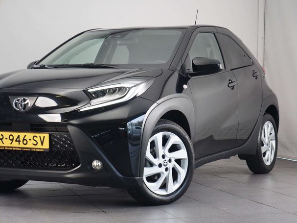 Toyota Aygo X 1.0 VVT-i 53 kW image number 9