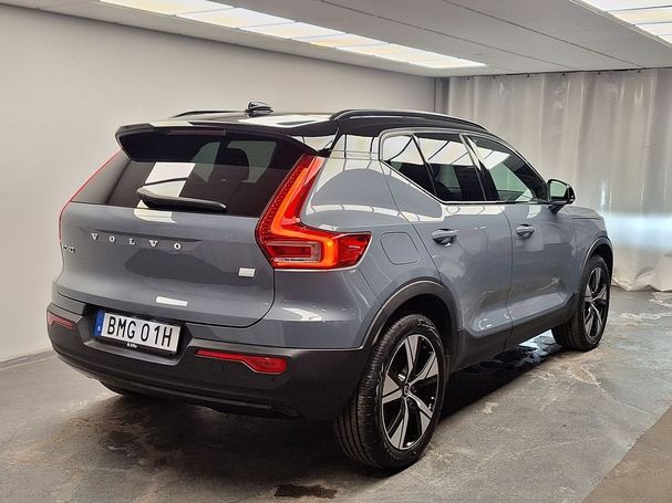 Volvo XC40 R Recharge T4 Design 157 kW image number 3