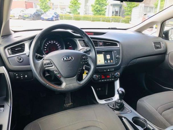 Kia Ceed 1.0 T-GDi SW 88 kW image number 4