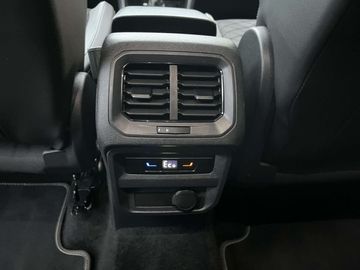 Car image 41