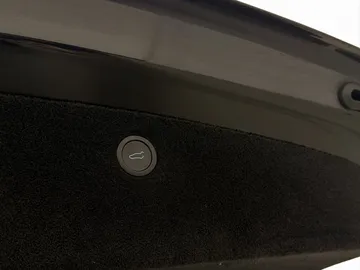 Car image 36