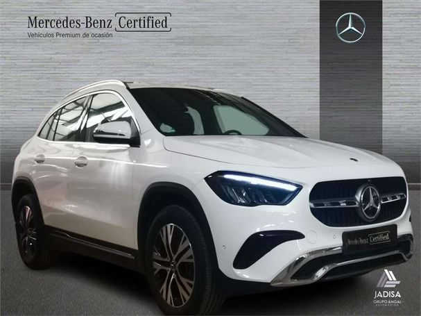 Mercedes-Benz GLA 180 100 kW image number 3