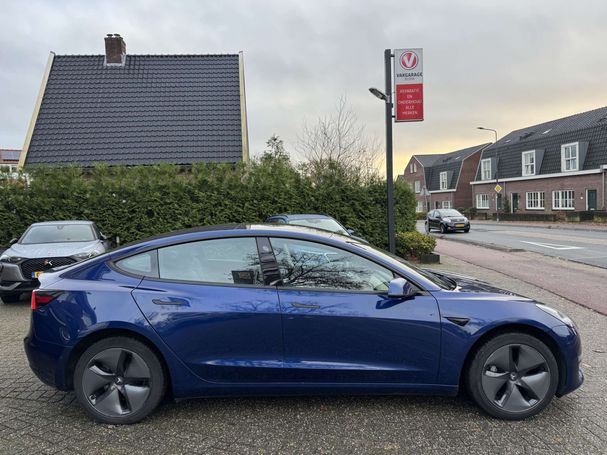 Tesla Model 3 60 Plus 225 kW image number 8