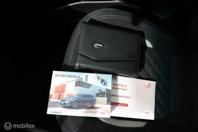 Car image 33