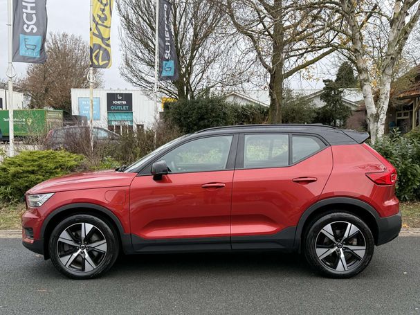 Volvo XC40 R Recharge T4 Design 155 kW image number 4