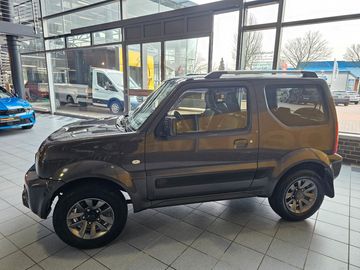 Car image 3