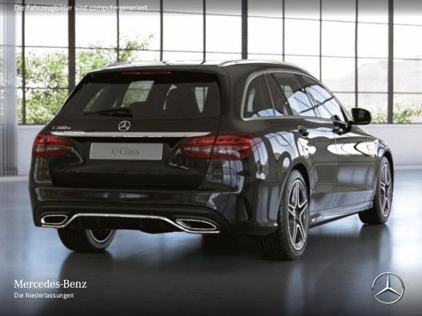 Mercedes-Benz C 300 e T AMG 235 kW image number 3