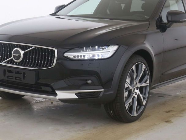 Volvo V90 Cross Country AWD B5 173 kW image number 8