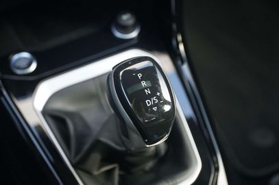 Car image 31