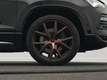 Car image 50