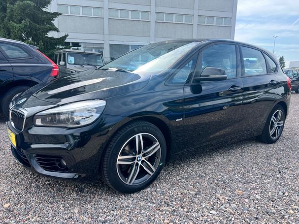 BMW 220i Active Tourer Sport Line 141 kW image number 1