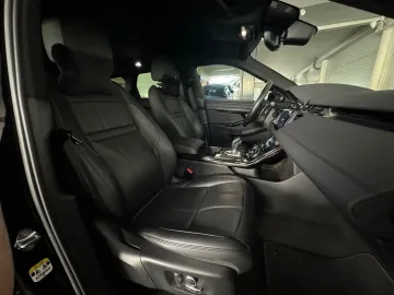 Car image 38