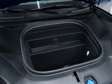 Car image 46