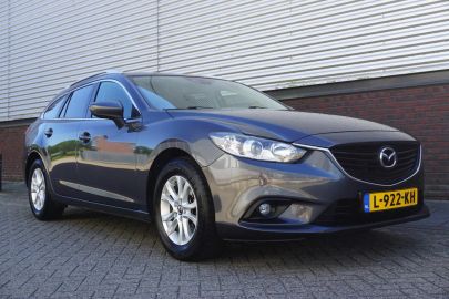Car image 29