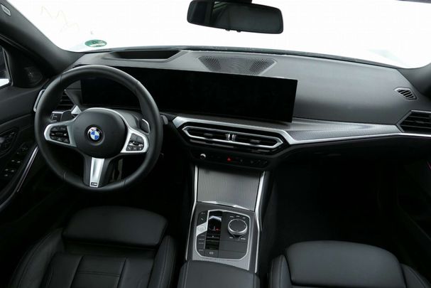 BMW 340i xDrive Touring 275 kW image number 7