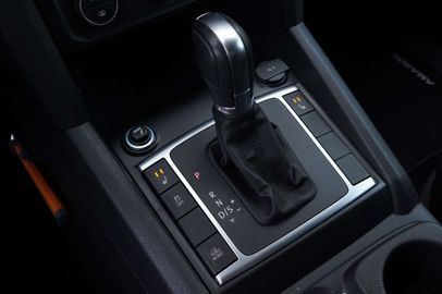 Car image 36