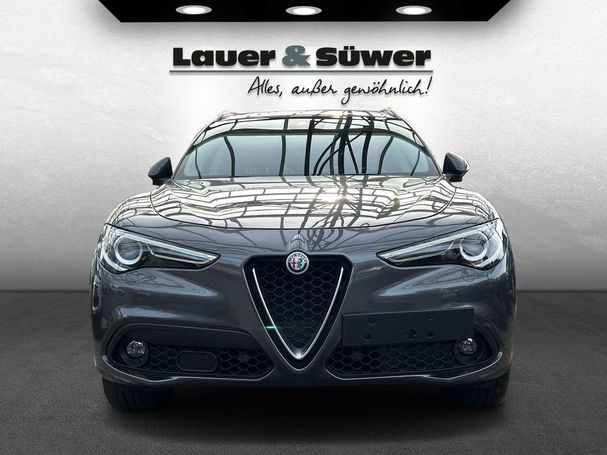 Alfa Romeo Stelvio 2.2 Q4 Super 154 kW image number 2