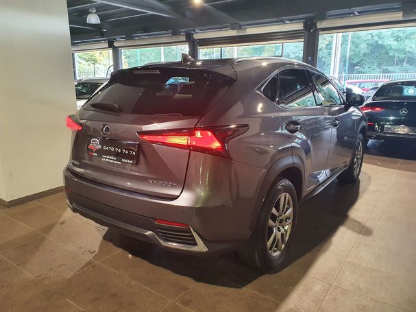 Lexus NX 300 h AWD 145 kW image number 6