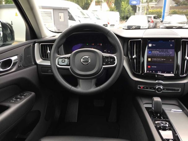 Volvo XC60 B4 Plus 145 kW image number 3