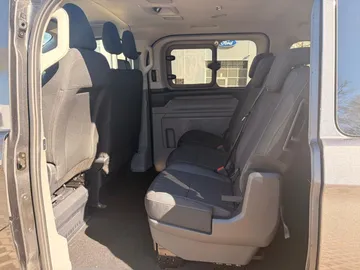 Car image 47