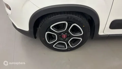 Car image 20