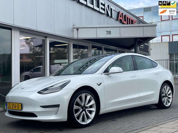 Tesla Model 3 Long Range AWD 258 kW image number 2