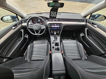 Car image 35