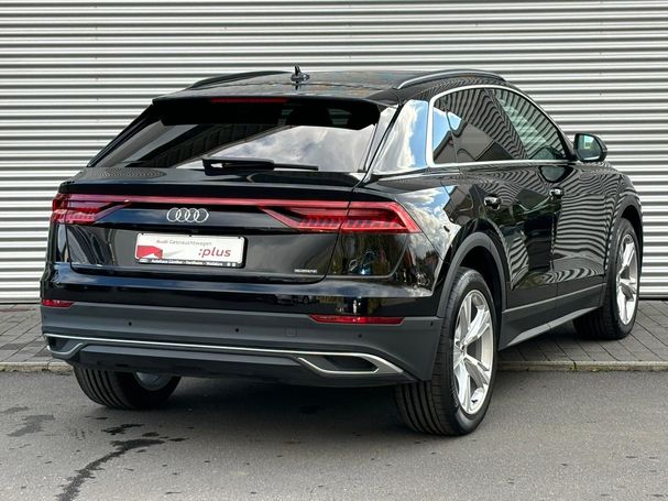 Audi Q8 50 TDI quattro 210 kW image number 4