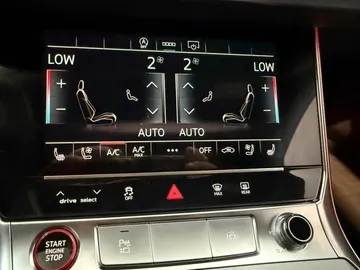 Car image 40