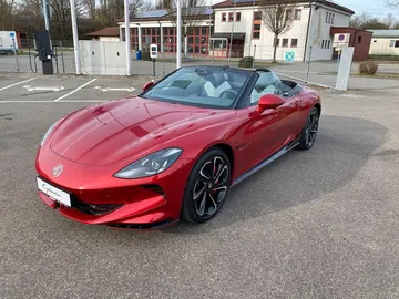 Car image 16
