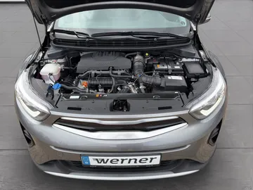 Car image 21