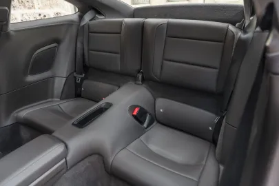 Car image 28