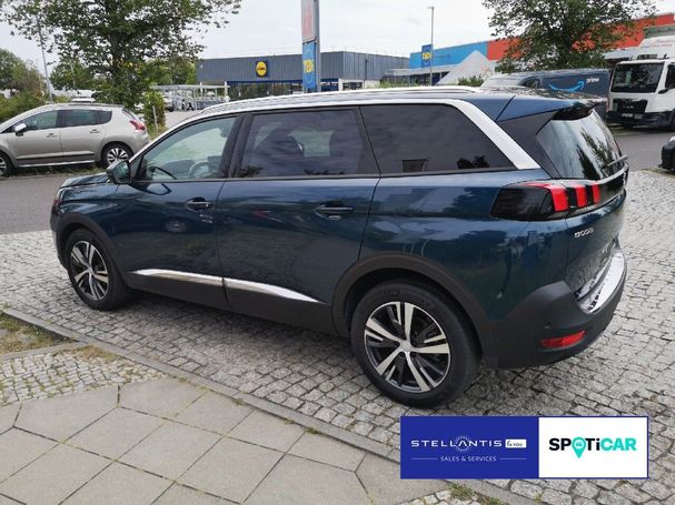 Peugeot 5008 BlueHDi 130 Allure 96 kW image number 3