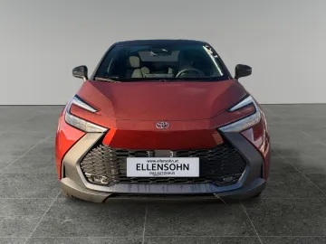 Car image 3