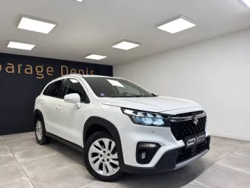 Car image 3