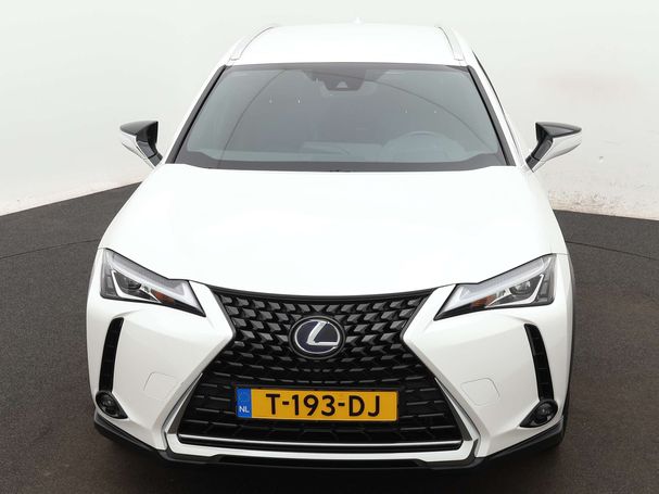 Lexus UX 250h 135 kW image number 22