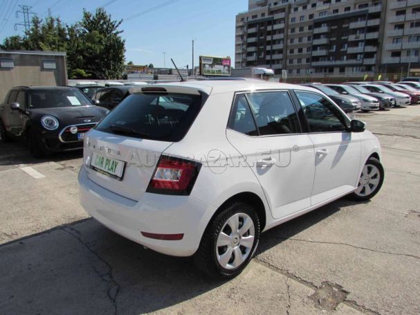 Skoda Fabia 1.0 TSI Active 70 kW image number 4