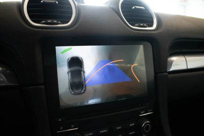 Car image 25