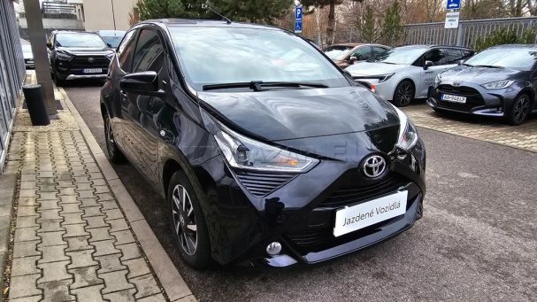 Toyota Aygo 53 kW image number 2