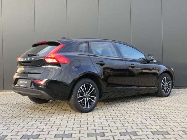 Volvo V40 T2 Geartronic 90 kW image number 2