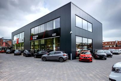 Car image 41