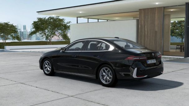 BMW 520i 153 kW image number 4