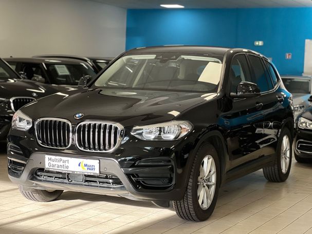 BMW X3 xDrive 210 kW image number 1