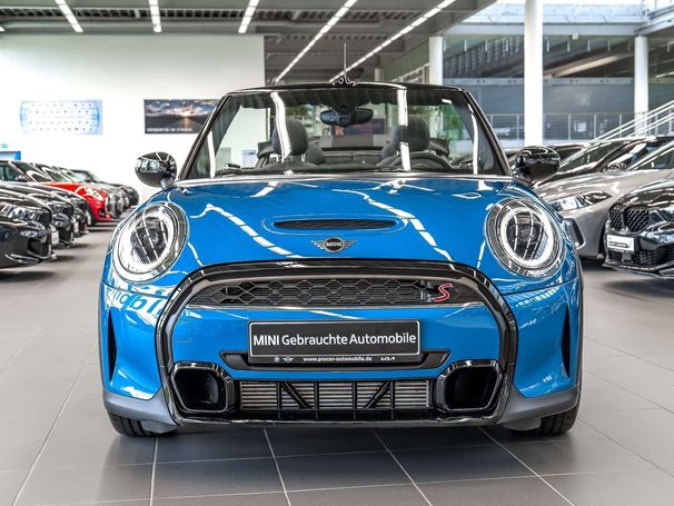 Mini Cooper S Cabrio Mini 131 kW image number 2