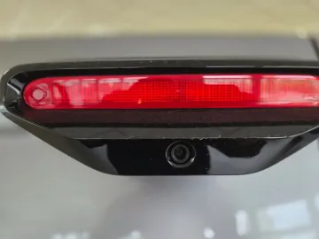 Car image 27
