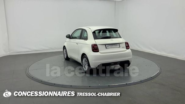 Fiat 500 e 70 kW image number 2