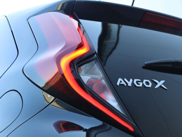 Toyota Aygo X 1.0 VVT-i CVT 53 kW image number 14