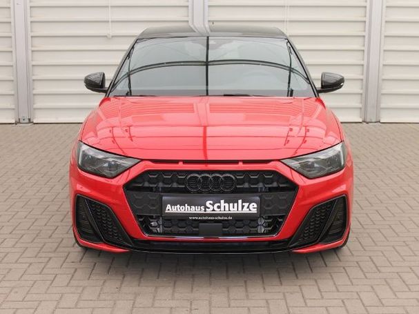 Audi A1 35 TFSI S-line Sportback 110 kW image number 2